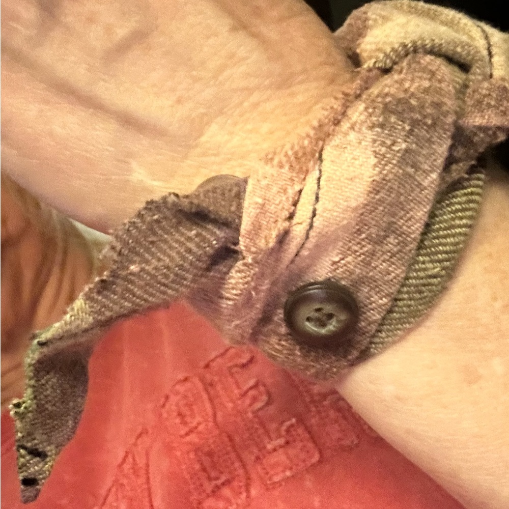 Bracelet/fabric wrist tie UPCYCLED